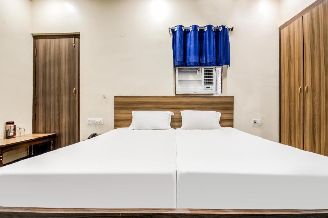 Hotel Vivek Патна Экстерьер фото